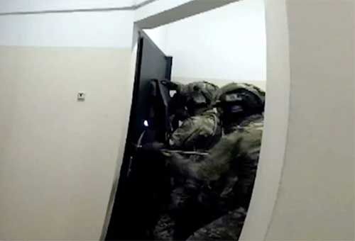 ФСБ показала видео с места нейтрализации готовивших теракт боевиков в Москве