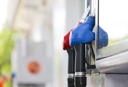 Территориальные органы ФАС возбудили два антимонопольных дела за необоснованное повышение цен на нефтепродукты