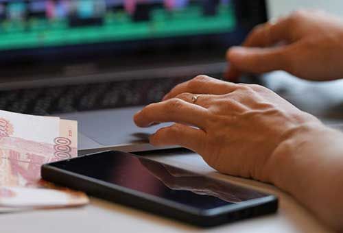 ВТБ рассказал о новой схеме мошенничества с «ремонтом» смартфона