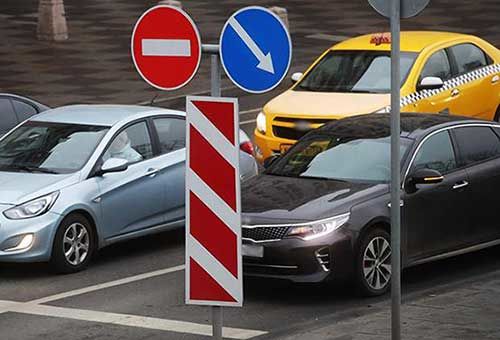 В РФ запустят систему вычисления авто со скрытыми госномерами