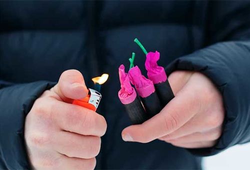 Мошенники заставляют жертв взрывать банкоматы и петарды в ТЦ: Зачем и как уберечь родных от обмана