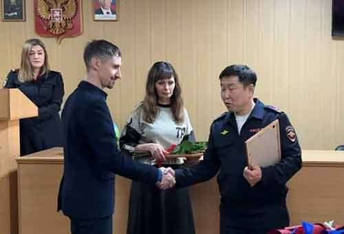 Руководство полиции Улан-Удэ поблагодарило неравнодушных граждан