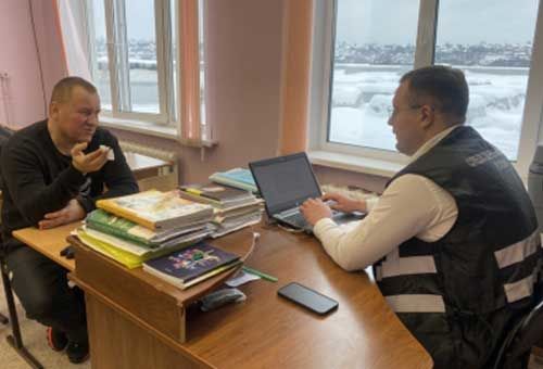 Житель города Брянска осужден за небрежное хранение огнестрельного оружия, повлекшее смерть и ранения несовершеннолетних в учебном заведении